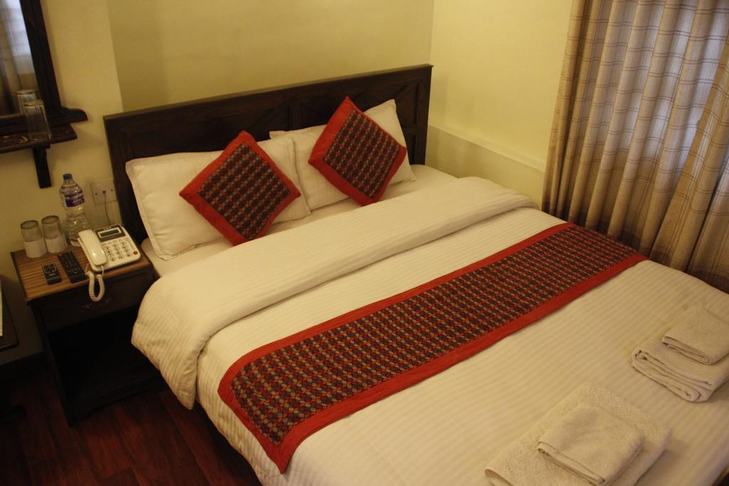 Hotel Peace N Park กาฐมาณฑุ ภายนอก รูปภาพ