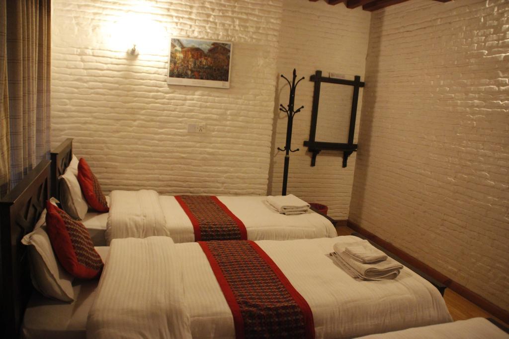 Hotel Peace N Park กาฐมาณฑุ ภายนอก รูปภาพ